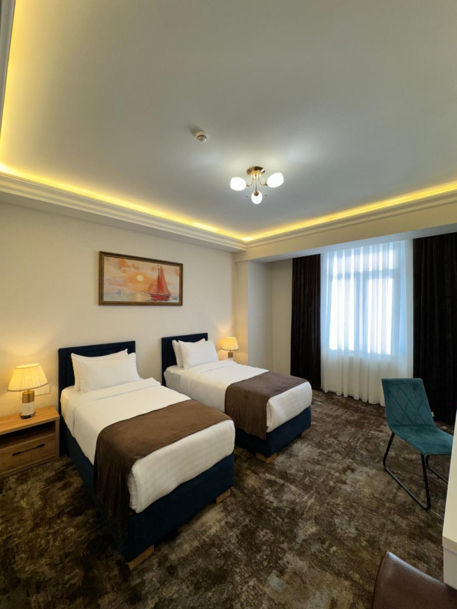 Garnet Mir Hotel Taskent Exterior foto