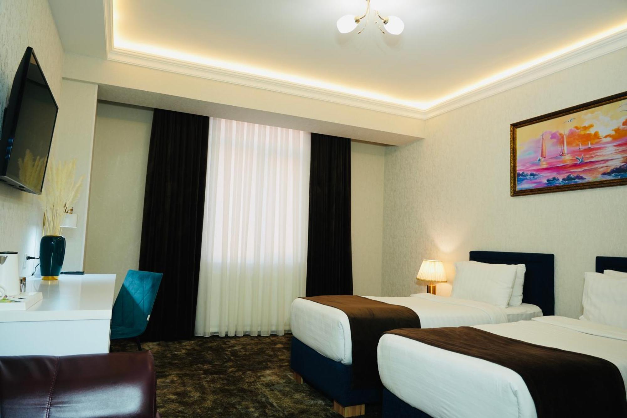 Garnet Mir Hotel Taskent Exterior foto