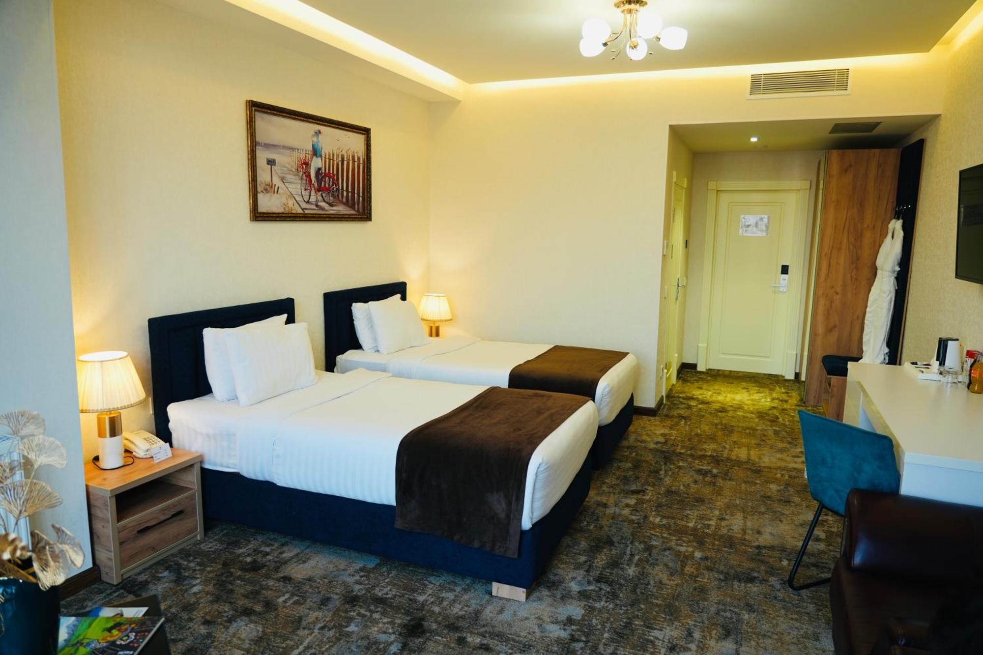 Garnet Mir Hotel Taskent Exterior foto