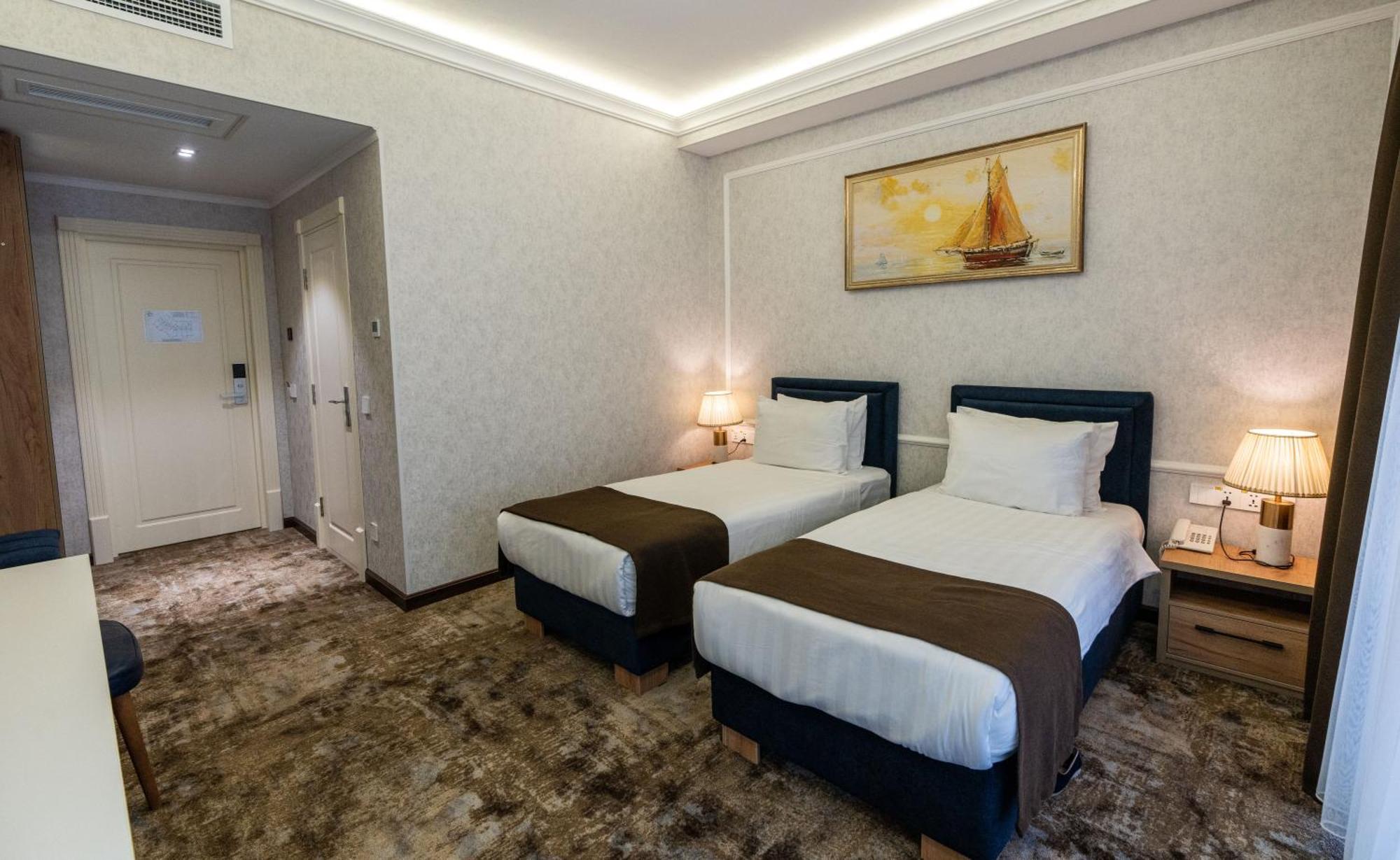 Garnet Mir Hotel Taskent Exterior foto